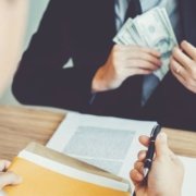 Подкуп-и-корупция.-Обвинение-и-защита